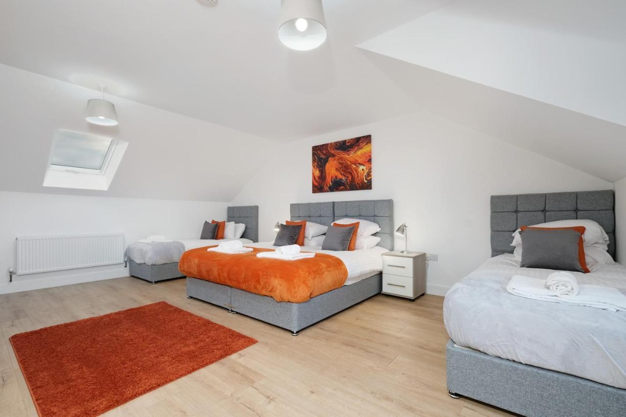 Pinewood Studios, Iver Slough Heathrow 1 & 2 Bedroom Apartments With Parking By Arista Living エクステリア 写真